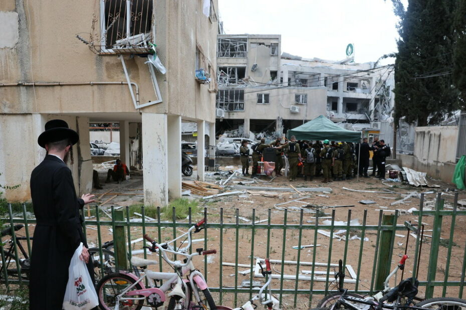 Iran, gli attacchi israeliani hanno provocato 224 morti. Israele, 24 morti negli attacchi dall'Iran - Notizie - Ansa.it