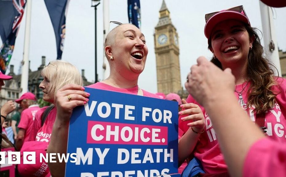 MPs back assisted dying bill in historic Commons vote
