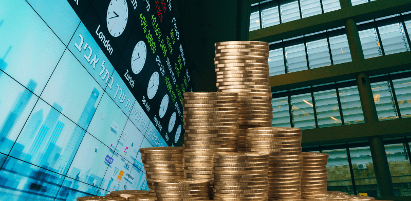 Monewy flows into TASE credit: Shutterstock