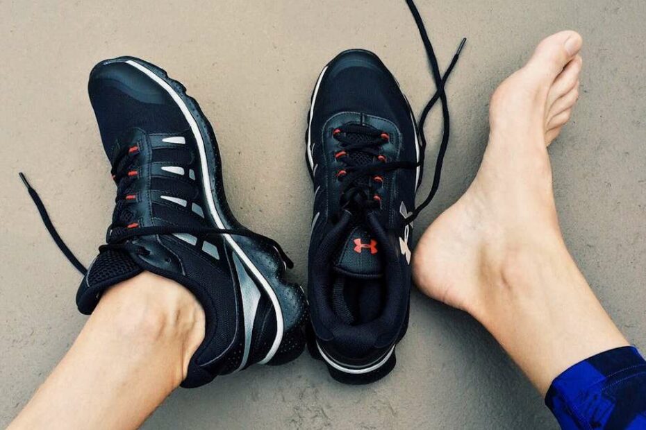 Feet for plantar fasciitis heel pain causes