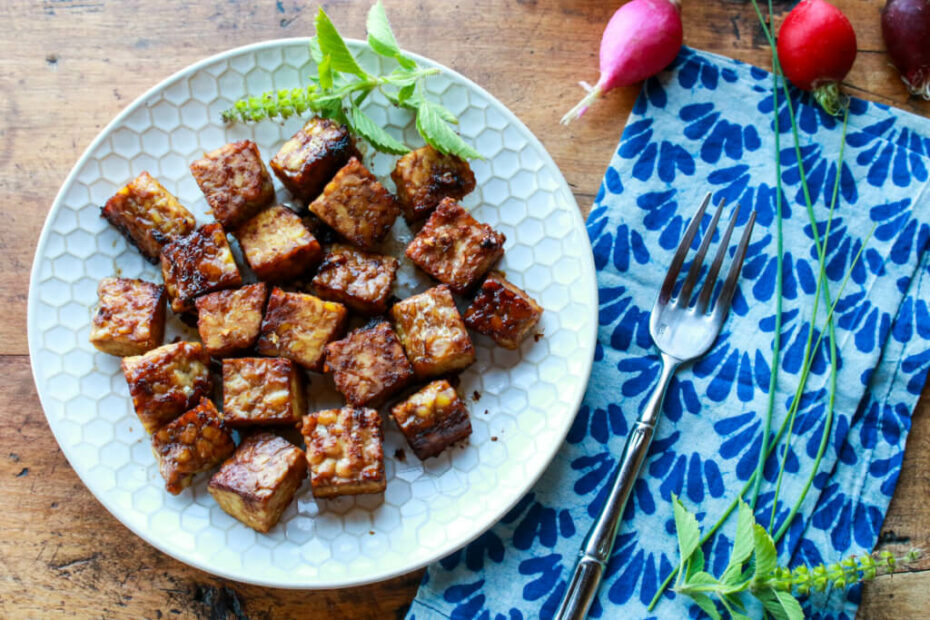 Protein Trends: How Much You Need + Best Healthy Plant-Based Sources - Sharon Palmer, The Plant Powered Dietitian