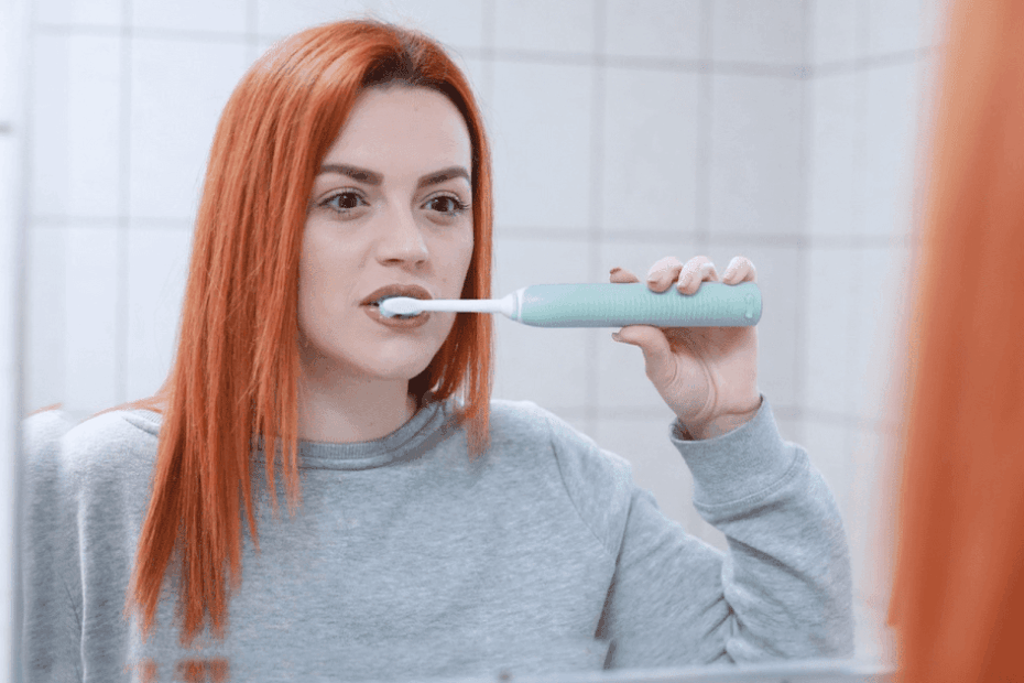 Simple Tooth Brushing Habits That Can Improve Your Oral Health