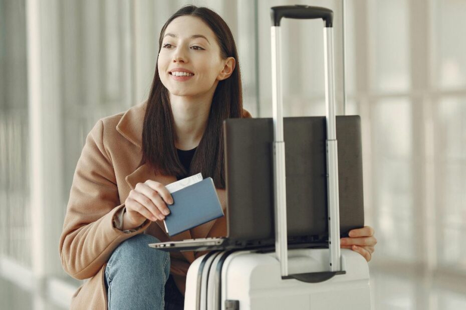 10 Reasons Savvy Travelers Still Print Their Boarding Passes - Idyllic Pursuit