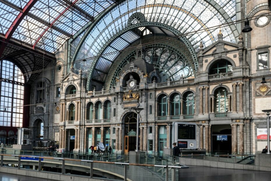 13 Most Beautiful Railway Stations You Must See - Idyllic Pursuit