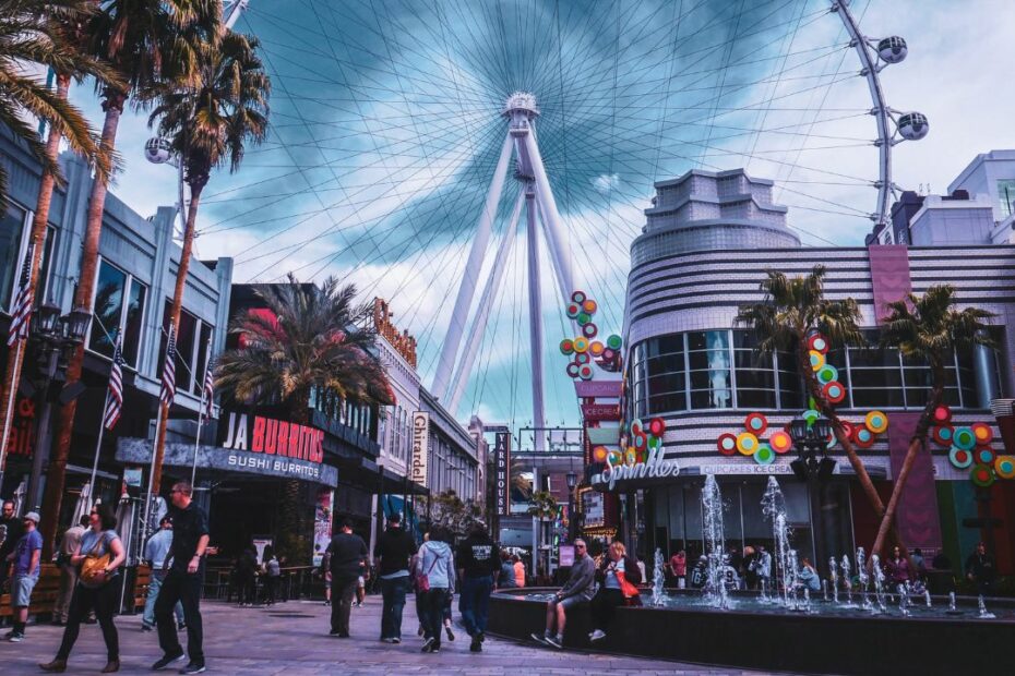 15 Las Vegas Mistakes That First-Timers Always Regret - Idyllic Pursuit