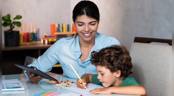 Back to school, but better: Why UAE parents are choosing flexible online learning in 2025