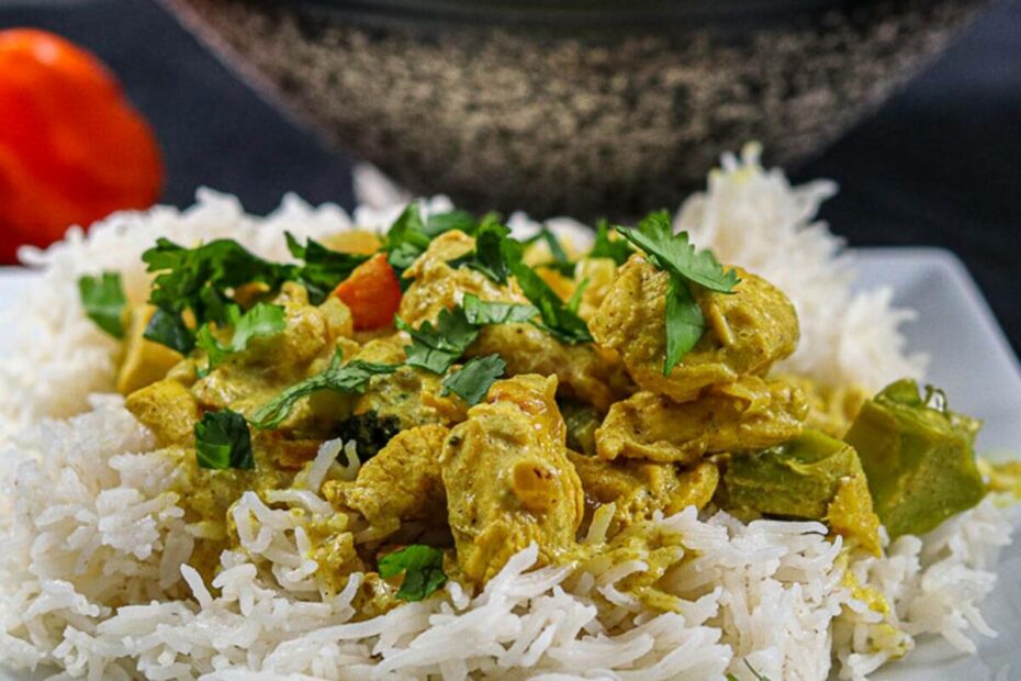Curry Chicken and Broccoli: A Spicy Comfort Dish