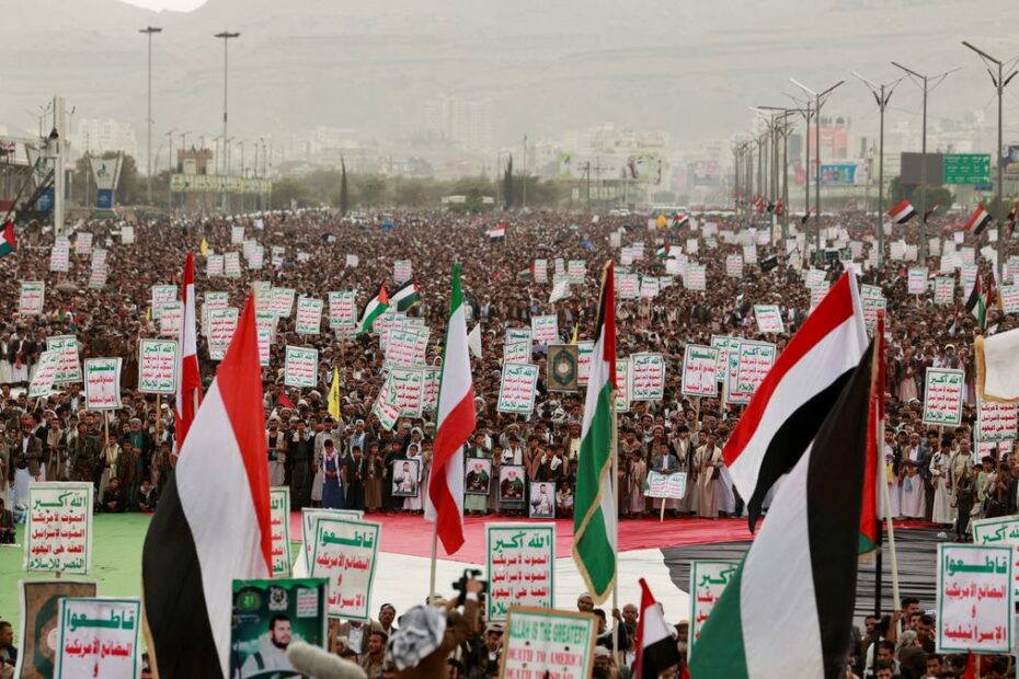 Israel launches airstrikes targeting Yemen's Houthi rebels; Houthis hit back with missiles