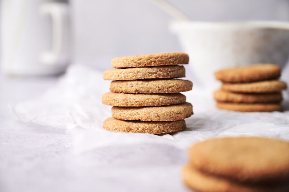 Perfect Almond Flour Cookies | Elizabeth Rider