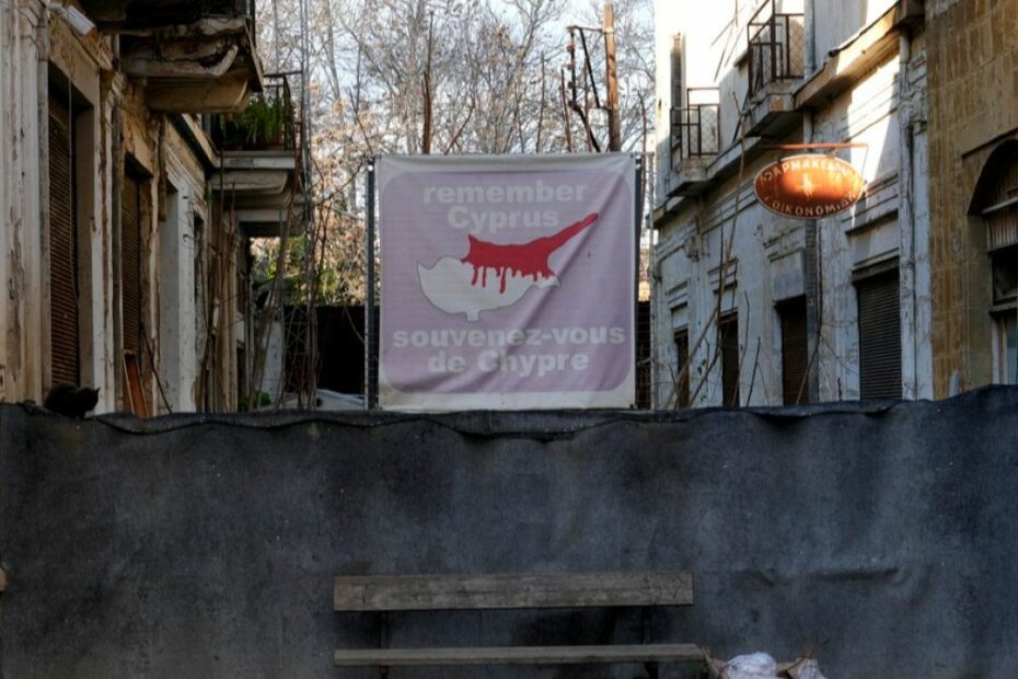 Rival leaders of divided Cyprus seek progress on future