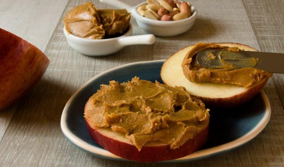 Nut butter on apple and nuts