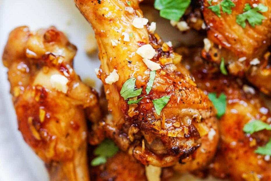 Crispy Vietnamese chicken wings with crushed peanuts.