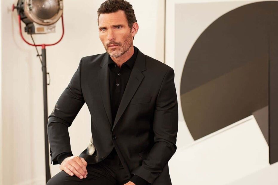 What to Wear to a Funeral And What Best To Avoid in 2025 | FashionBeans