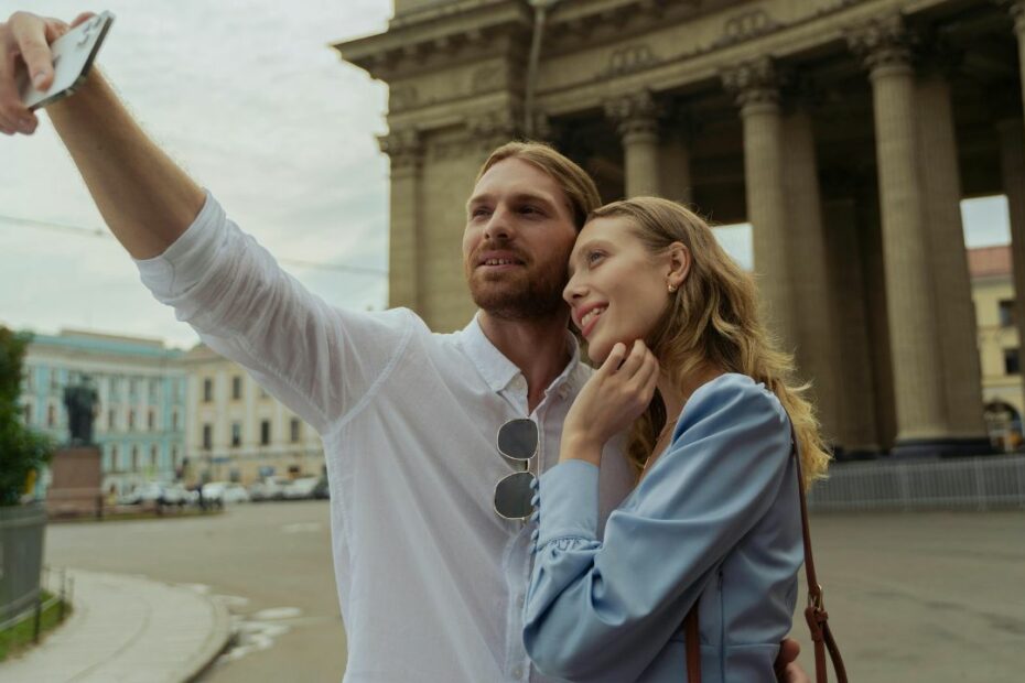 12 Simple Ways To Capture Your Love Story In Travel Photos - Idyllic Pursuit