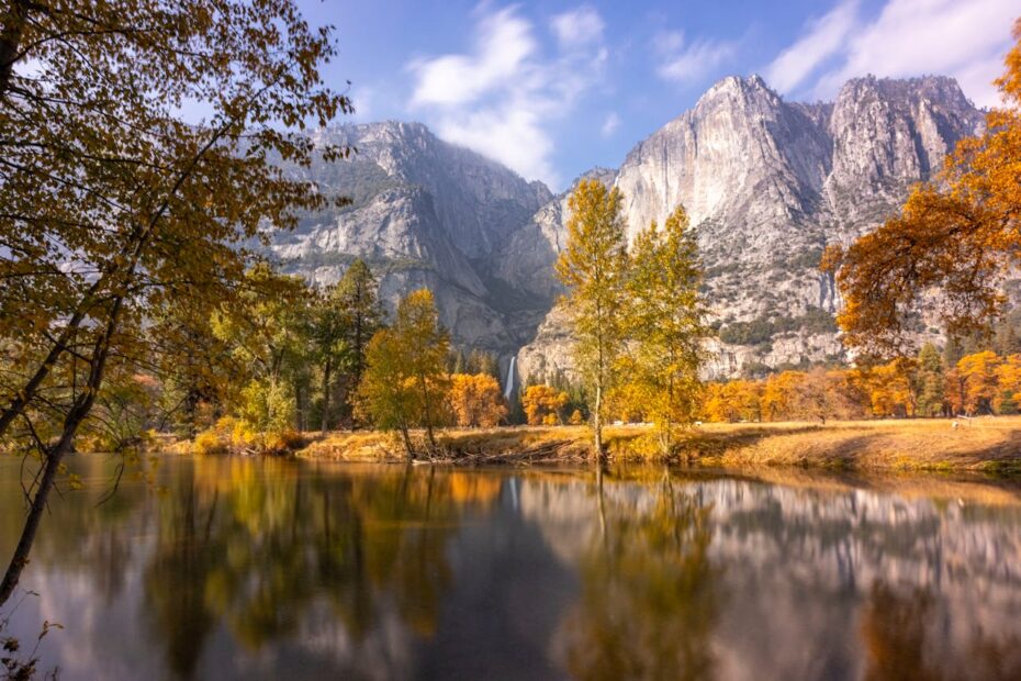 12 Unforgettable Fall Destinations for Families: Beyond Leaf-Peeping - Idyllic Pursuit