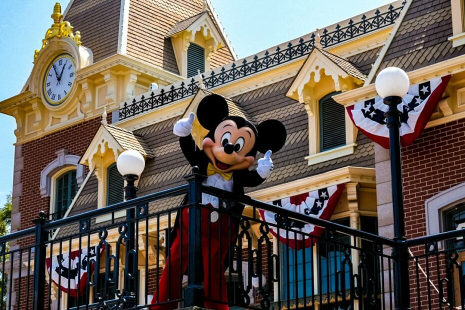 14 Disney Park Secrets That Aren’t Meant for Little Ears - Idyllic Pursuit