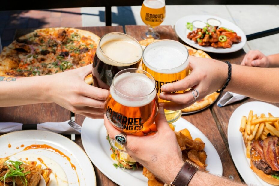 14 U.S. Cities That Are Hoppy Heaven for Beer Lovers - Idyllic Pursuit