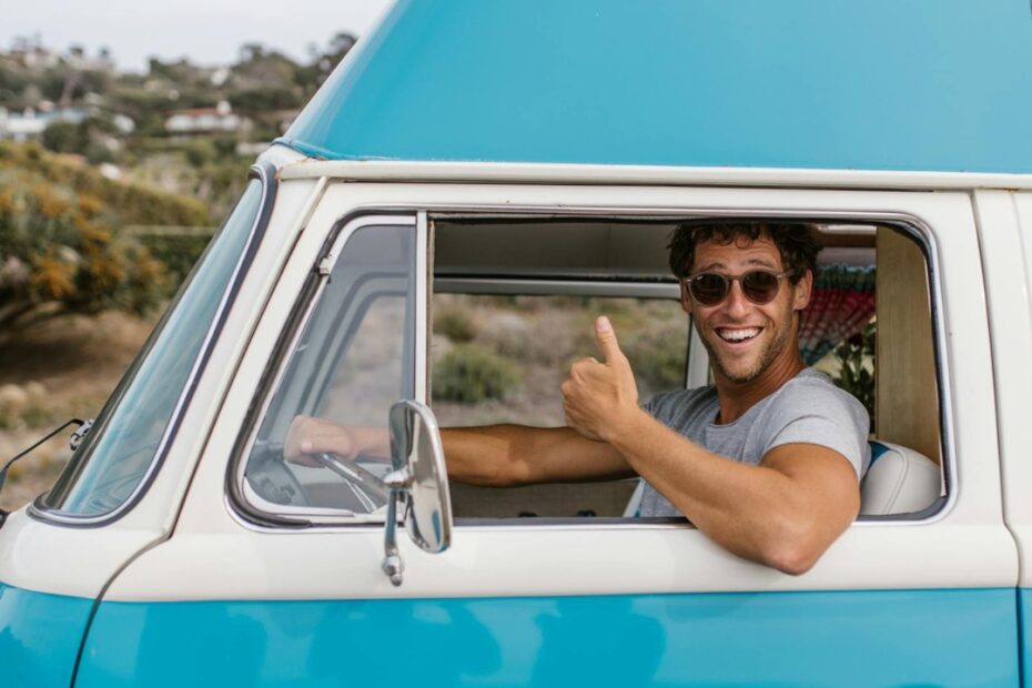 15 Local Customs Abroad Americans Often Misinterpret As Rude - Idyllic Pursuit