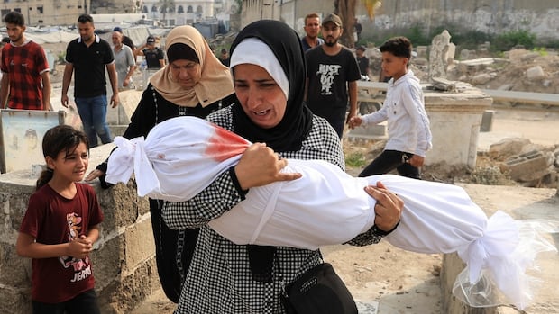 At least 123 Palestinians killed as Israeli army pounds Gaza City ahead of planned takeover | CBC News