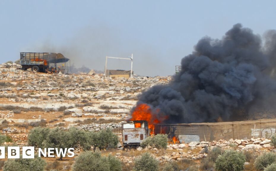 BBC witnesses Israeli settlers' attack on Palestinian farm in West Bank