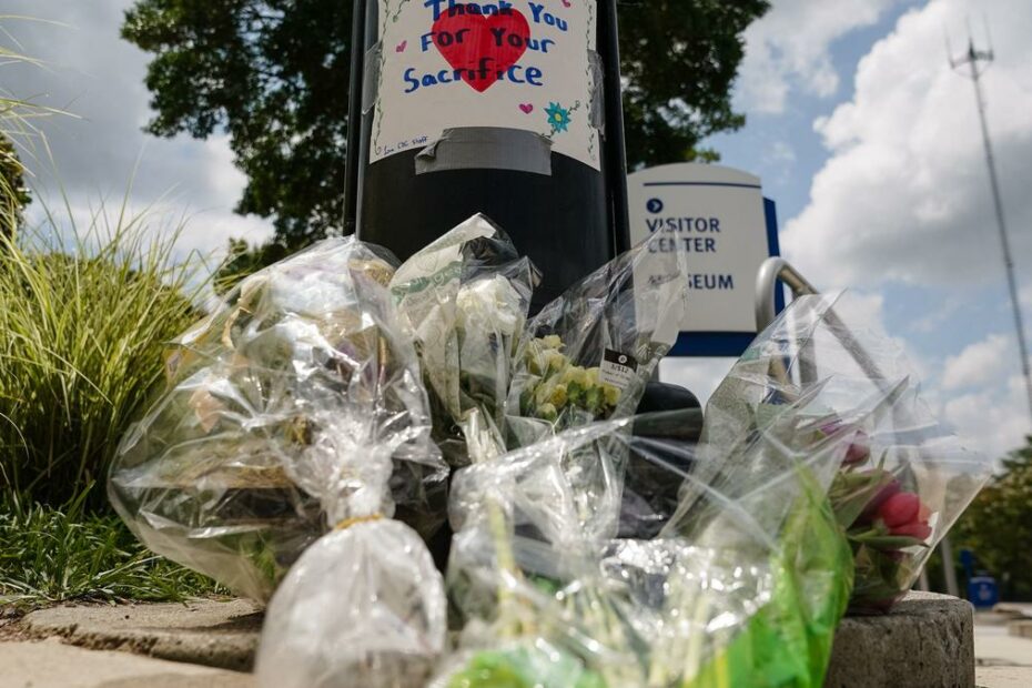 CDC shooter believed COVID-19 vaccine made him suicidal, his father tells police