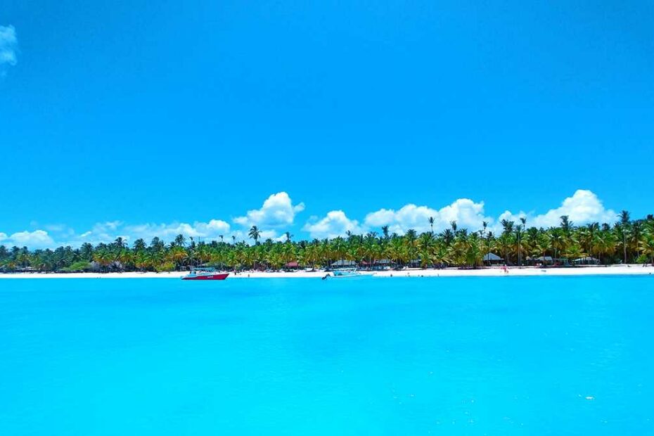 One of the best beaches in the Dominican Republic, Canto de la Playa - which can be reached by a few selected Isla Saona excursions