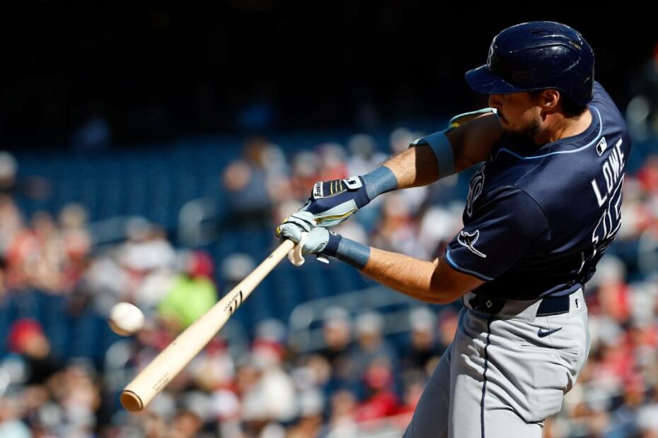 MLB Roundup: Lowe powers Rays past Nationals