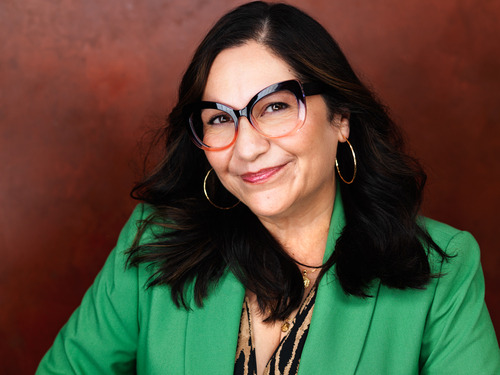 More Than a Face: Myrna Cabello on Rediscovering Identity After Bell’s Palsy