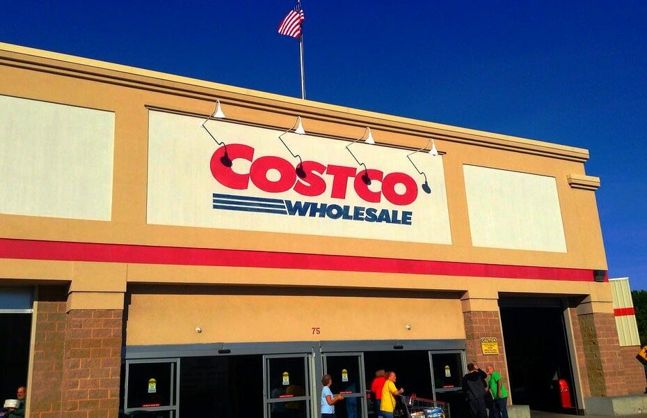 No, Rightwing Sh*tbirds Didn't Pressure Costco Out Of Selling Abortion Pill
