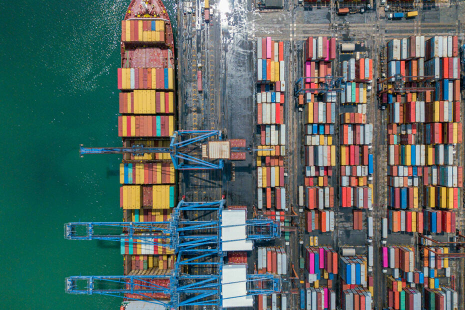 Retail panic: What the end of the 'de minimis' exemption means for brands across the globe