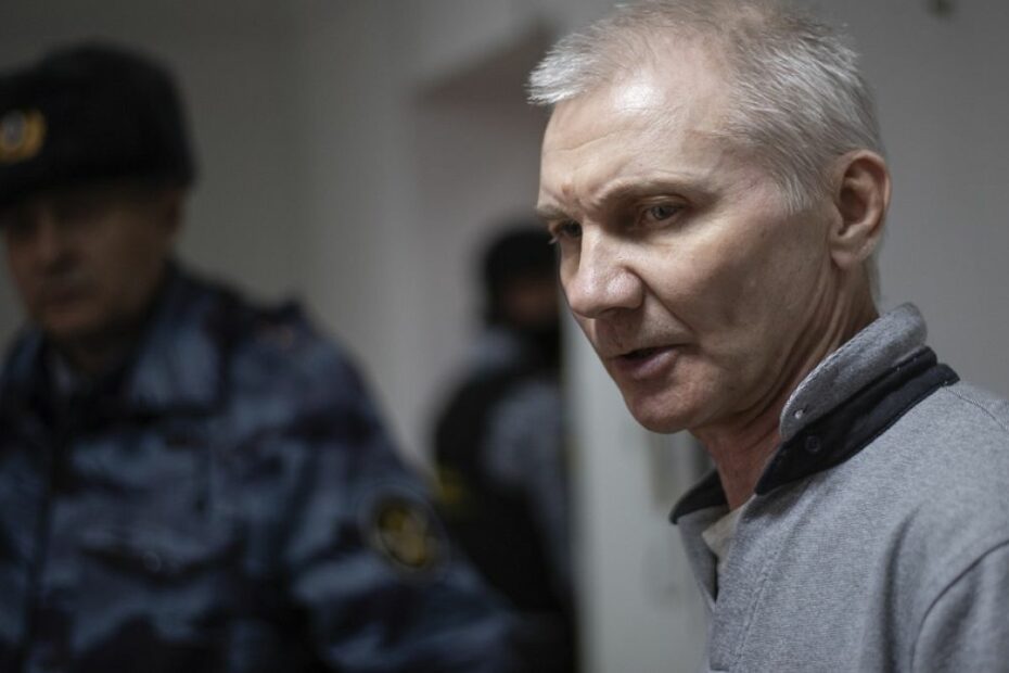 Russian dissidents face limbo as Germany halts humanitarian visas