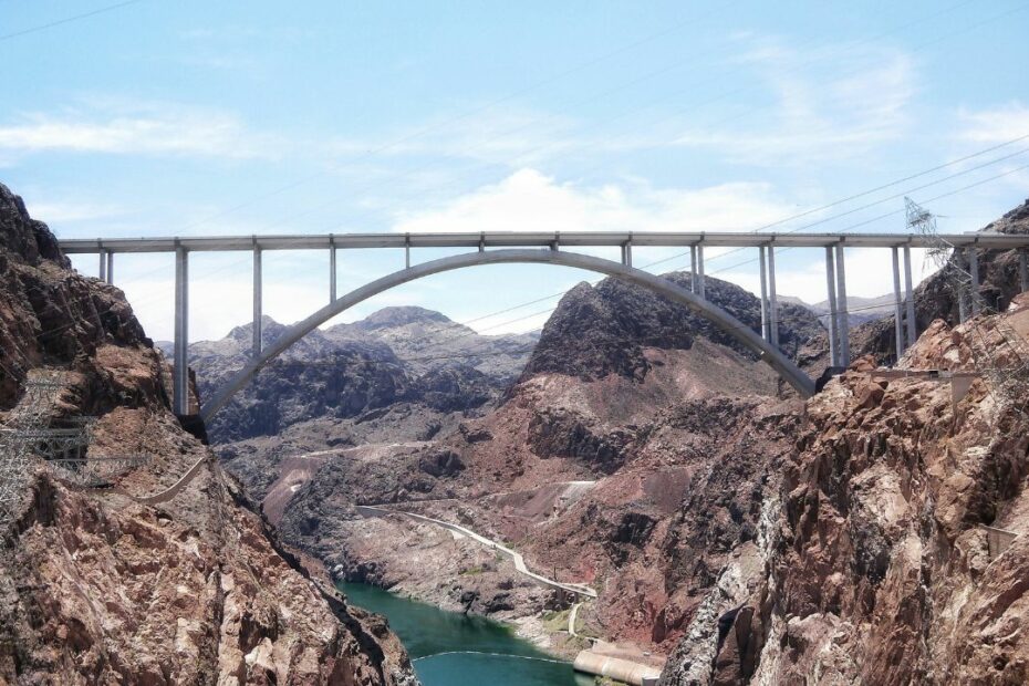 Secrets of the Hoover Dam: 11 Surprising Stories You’ll Tell Together - Idyllic Pursuit