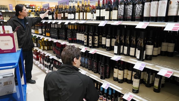 'That's a lot of bottles!': Uncorking the value of American booze pulled from NSLC shelves | CBC News