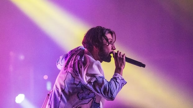 TikTok Canada is closing soon. The Beaches and bbno$ warn it will hurt homegrown artists | CBC News