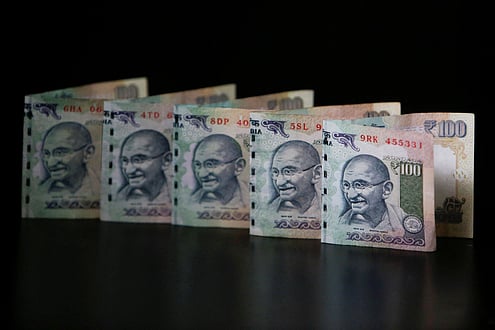 UAE-based Indians rush to send money home as rupee nears record lows