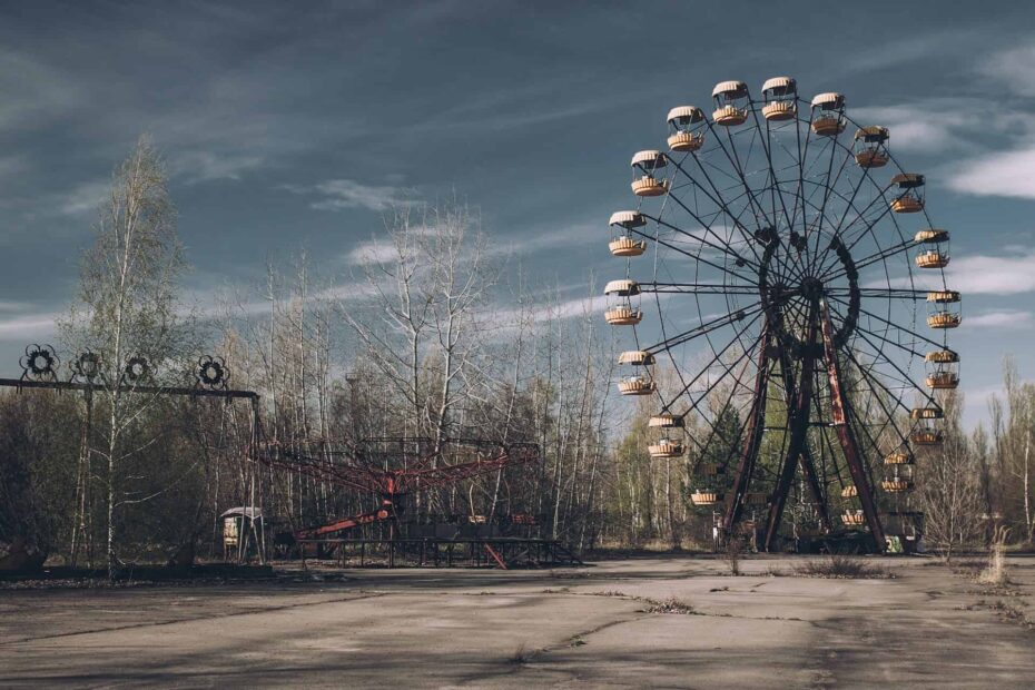 11 Abandoned Theme Parks Travelers Still Find Fascinating - Author Kathy Haan