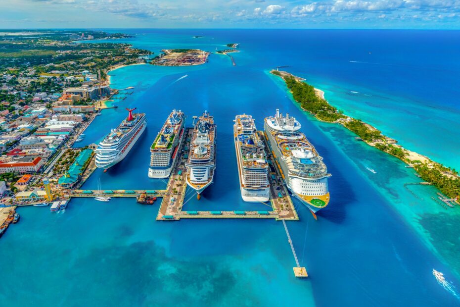 11 Cruise Experiences Riding the ‘New Waves’ Boom - Idyllic Pursuit