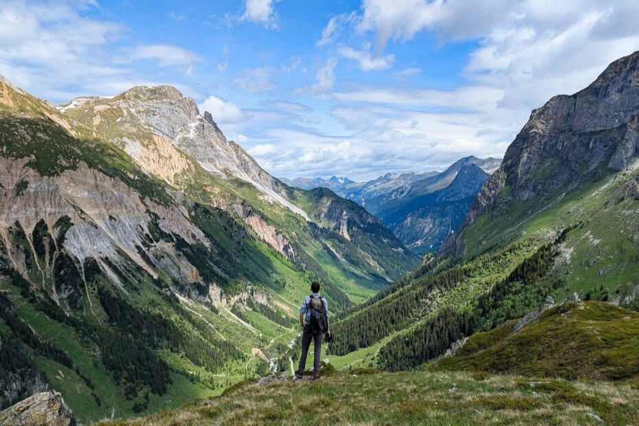 12 National Parks Every Hiking Enthusiast Should Visit - Idyllic Pursuit