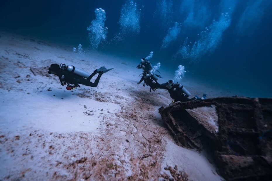 13 Things You Should Know Before Exploring a Shipwreck - Author Kathy Haan