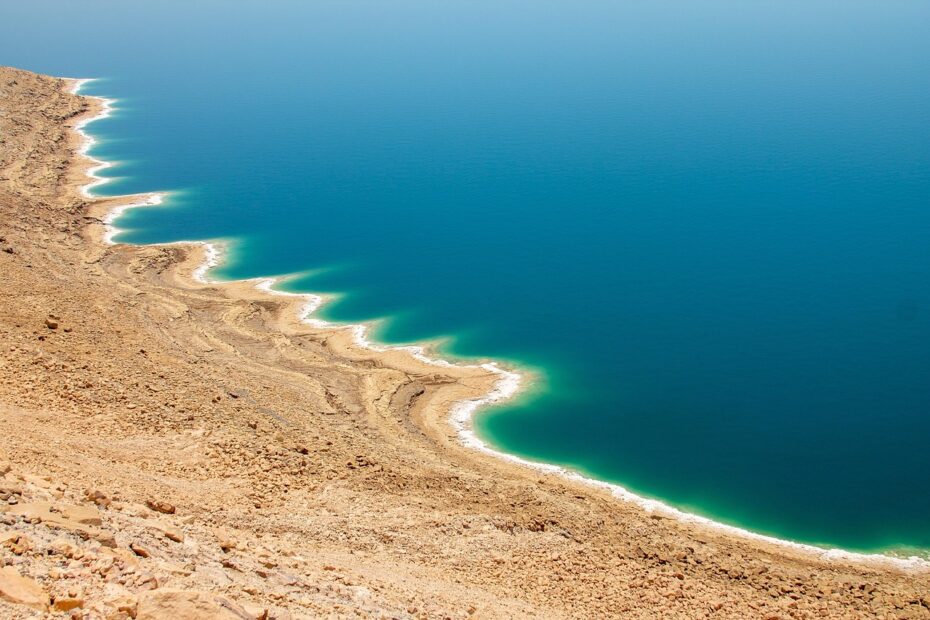 15 Most Colorful Beaches on Earth - Idyllic Pursuit