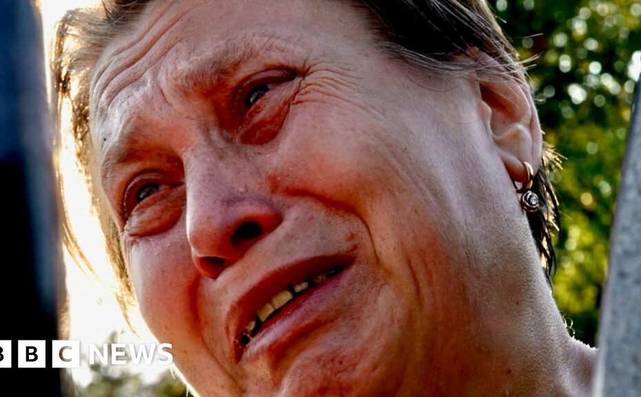 As Russian forces advance, Ukrainians in Donbas must choose to stay or go