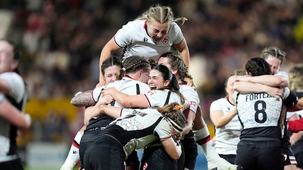 Canada vs. England: A bandwagon fan's guide to the Women's Rugby World Cup final | CBC News