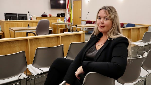 From dealing drugs to running drug court, how this Sask. woman came full circle | CBC News