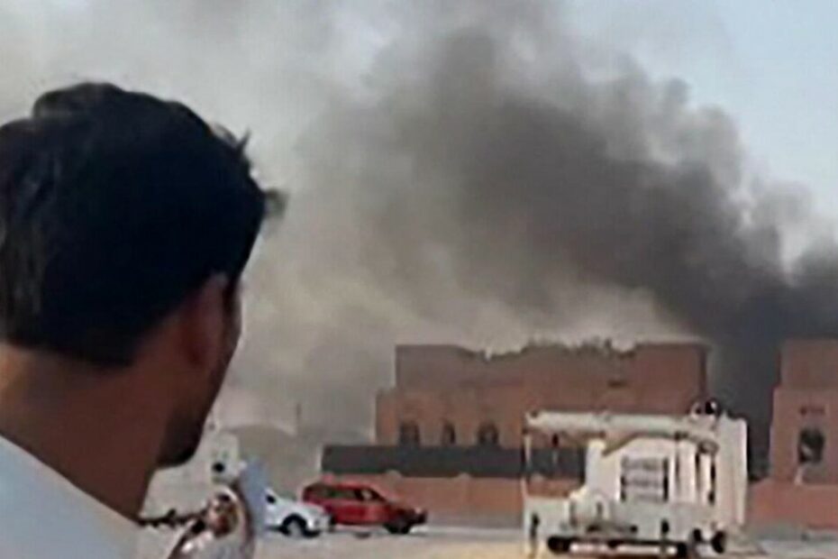 Israele bombarda i vertici di Hamas a Doha. Giallo sulla loro sorte - Medio Oriente - Ansa.it