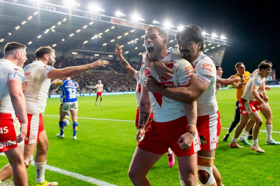 Leeds Rhinos 14-16 St Helens: Shane Wright's dramatic late try sends Saints through to semi-finals