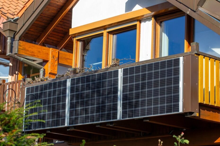 New Hampshire and Vermont could be next to introduce "balcony solar"