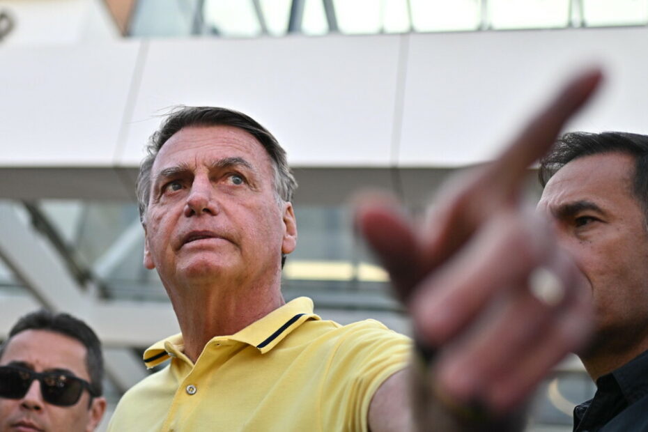 Processo a Bolsonaro, 'in Brasile 'tentato golpe per istituire la dittatura' - America Latina - Ansa.it