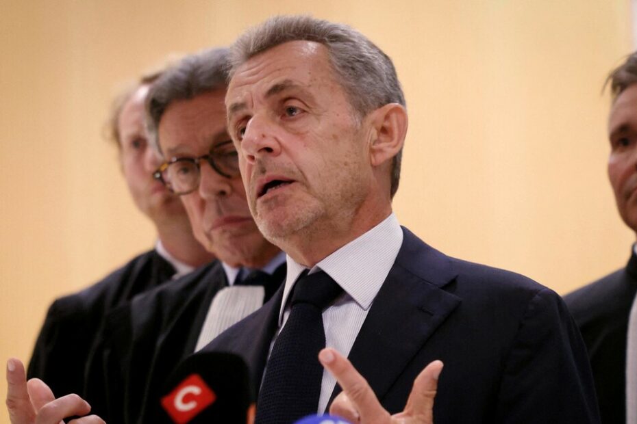 Sarkozy va in carcere per i fondi libici. Chiesta la grazia presidenziale - Notizie - Ansa.it