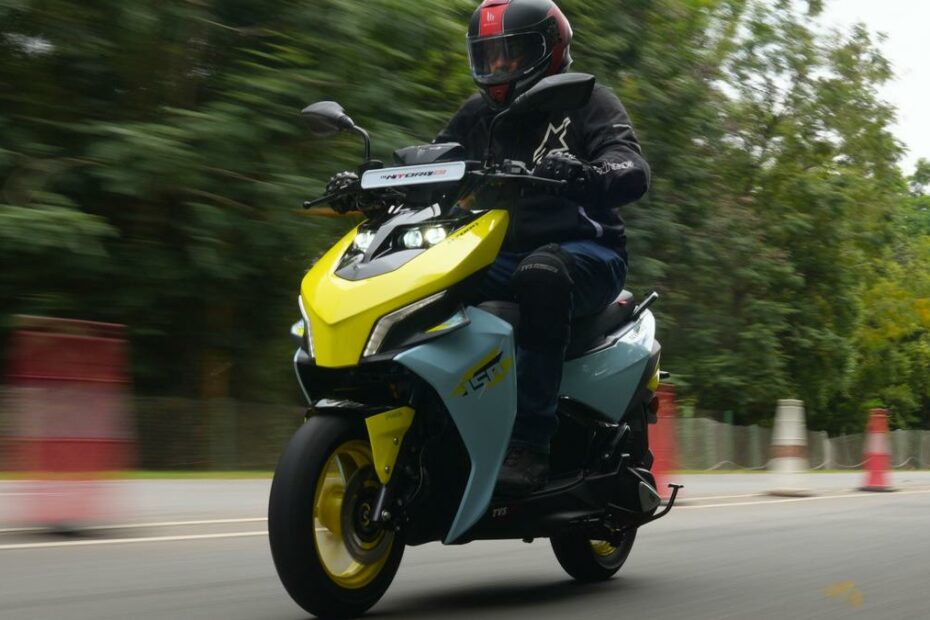 TVS NTORQ 150 review: India’s first hyper sport scooter
