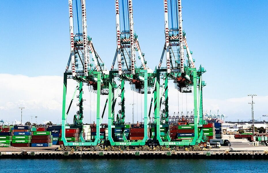 That Time The Shippers Thought They Could Beat West Coast Longshoremen. They Were Wrong.